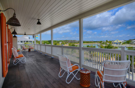 The Sandpiper Inn